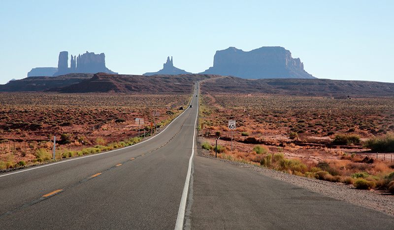 Monument Valley : Arizona Landscapes : Landscape Photos : Richard Moore : Photographer